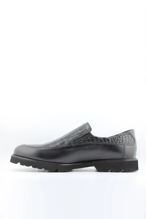 DFC Relax Men Embossed Slip-On Loafers with Textured Panels